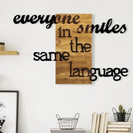 Decoración pared de madera Everyone Smiles in The Same Language nogal negro 95x3x58 cm