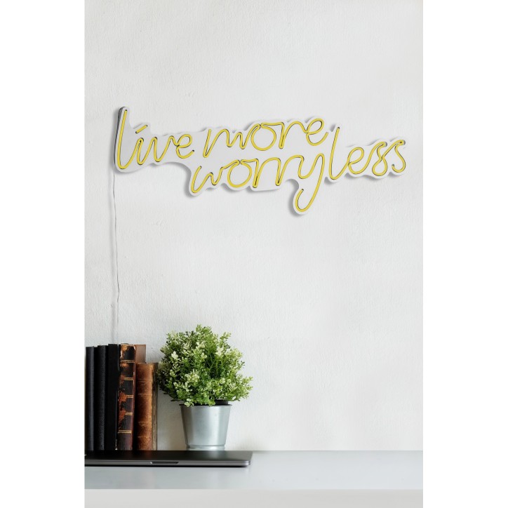 Iluminación LED decorativa de plástico Live More Worry Less amarillo 67x36x2 cm