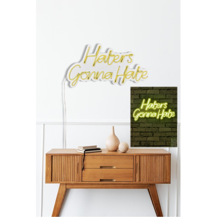 Iluminación LED decorativa de plástico Haters Gonna Hate amarillo 58x32x2 cm