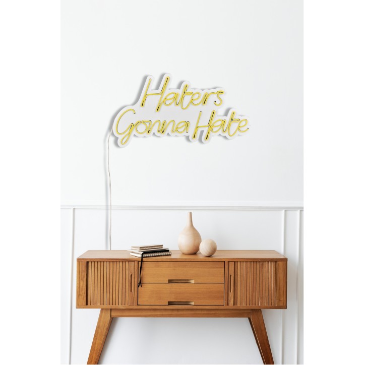 Iluminación LED decorativa de plástico Haters Gonna Hate amarillo 58x32x2 cm