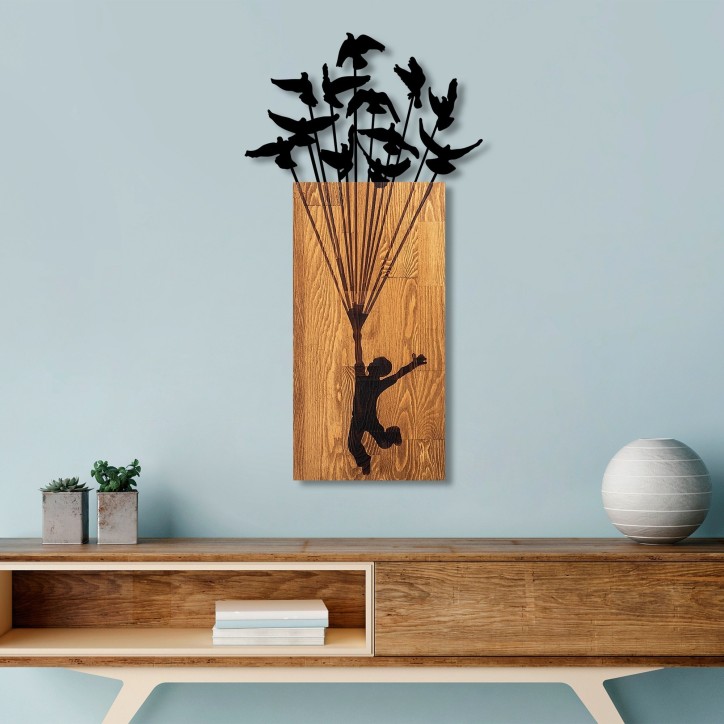 Decoración pared de madera Flying Boy 1 nogal negro 45x86 cm